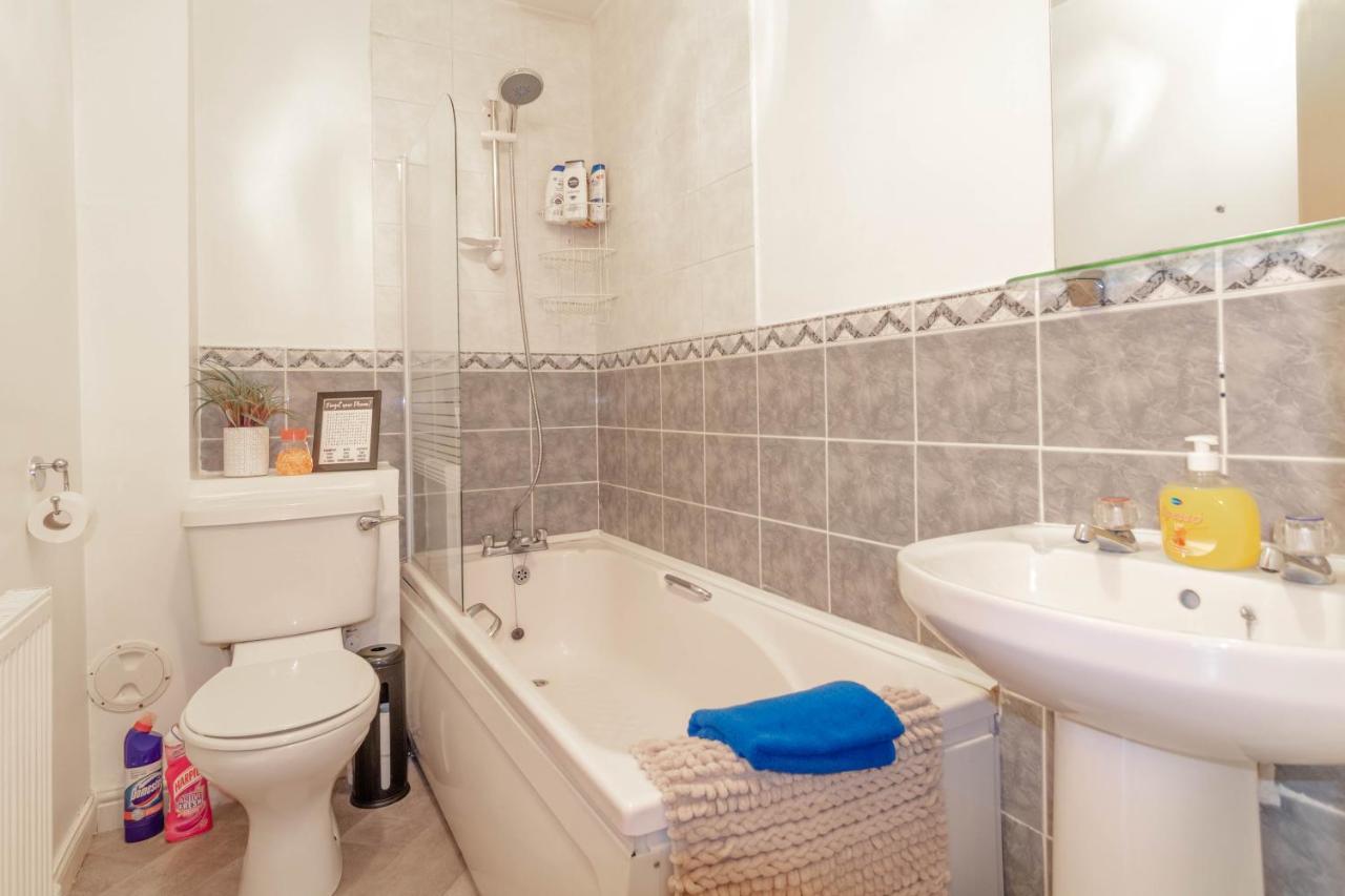 Park Lets Apartment Dumbarton Bagian luar foto